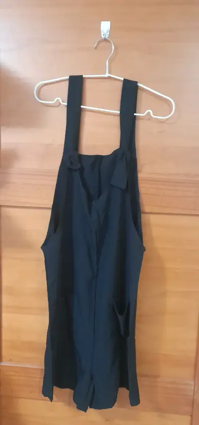 Enterito corto negro para mujer - miniatura 3