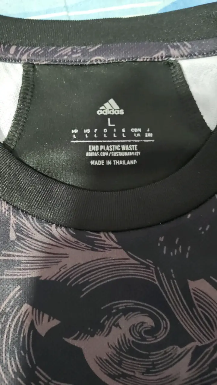 Camiseta Real Madrid 2021 Negra Adidas - 4