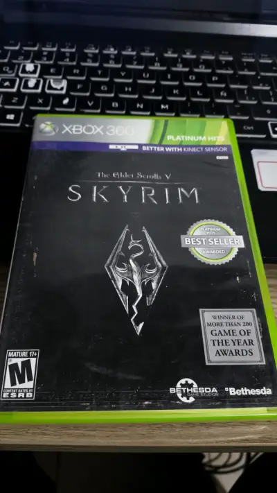 Juego Xbox 360 The Elder Scrolls V: Skyrim - miniatura 1