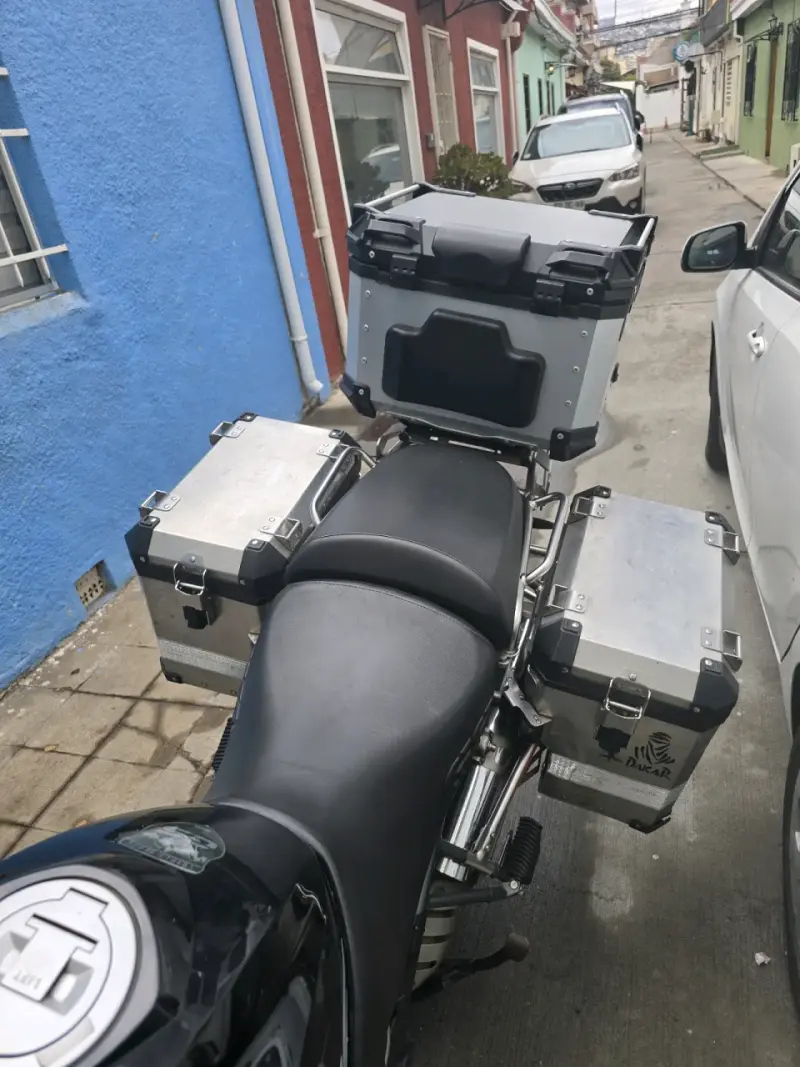 Moto BMW R1200GS Adventure Negra - 5