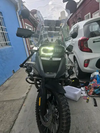 Moto BMW R1200GS Adventure Negra - miniatura 6