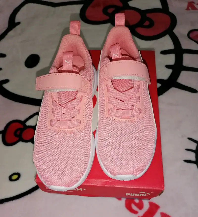Zapatillas deportivas rosas para niña Puma Nro 30 - 1