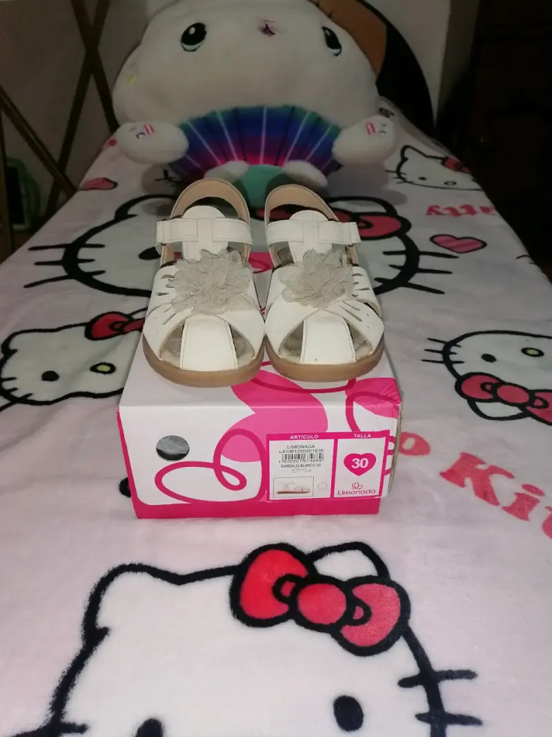 Zapatillas deportivas rosas para niña Puma Nro 30 - 3