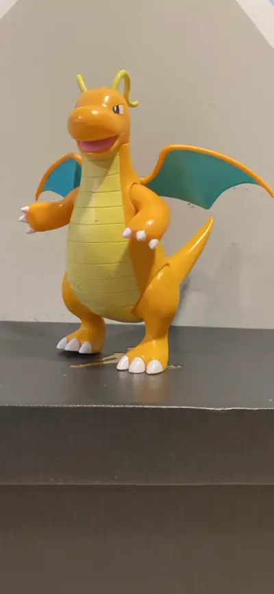 Figura de acción Dragonite Pokémon de colección - miniatura 1