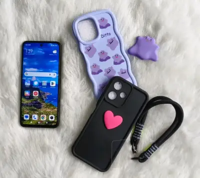Smartphone Xiaomi Redmi 12 5G con accesorios - miniatura 1