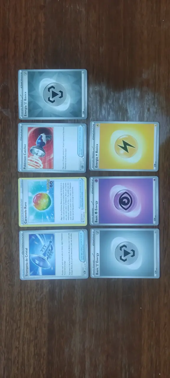 Colección de cartas Pokémon variadas - 3