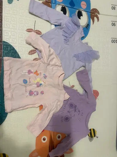 Conjunto de ropa para bebé niña 0-6 meses - miniatura 2