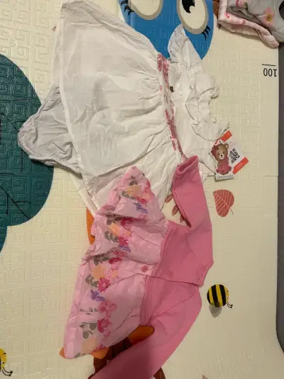 Conjunto de ropa para bebé niña 0-6 meses - miniatura 4