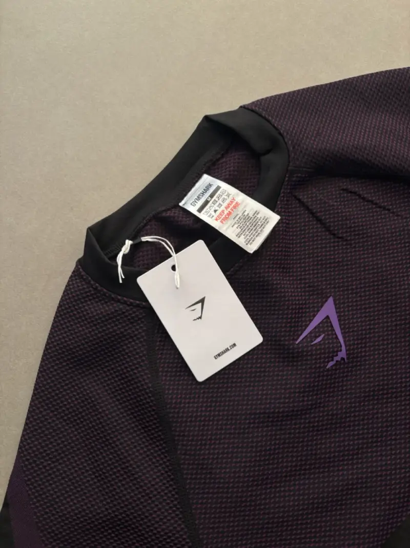 Polera deportiva Gymshark Onyx 5.0 negra - 2