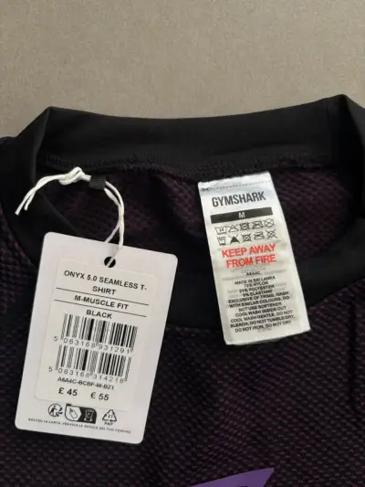 Polera deportiva Gymshark Onyx 5.0 negra - miniatura 4