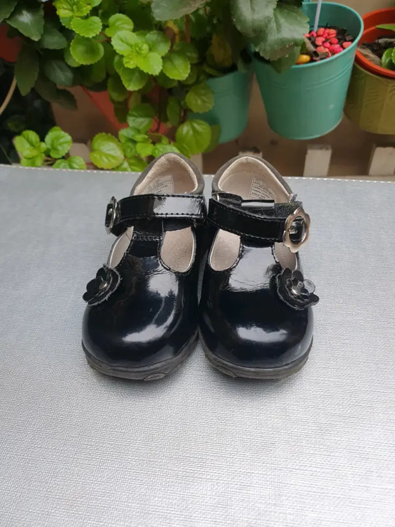 Vestido de huasita más falso y zapatos de charol - 3