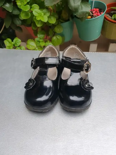 Vestido de huasita más falso y zapatos de charol - miniatura 3