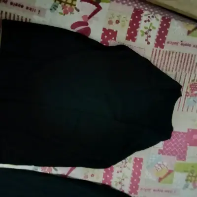Polera negra de manga larga unisex - miniatura 1