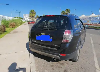 Chevrolet Captiva 2010 SUV en buen estado - miniatura 3