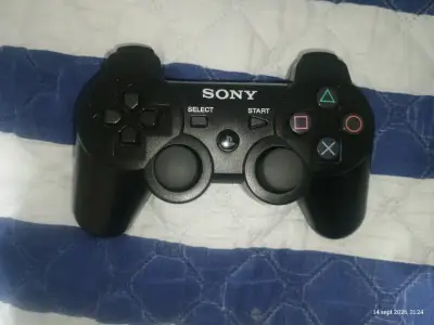 Consola PlayStation 3 Slim con control y juegos - miniatura 4