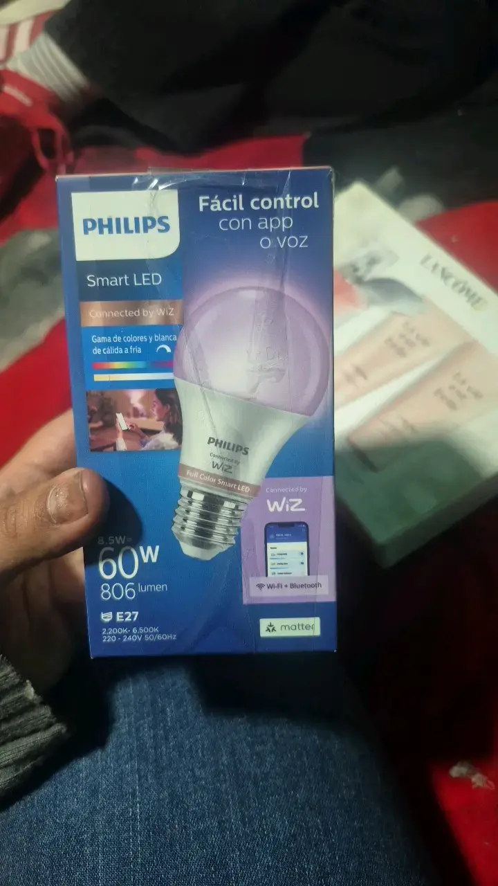 Ampolleta LED Inteligente Philips WiZ 60W - 1
