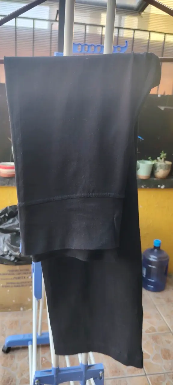 Poleras y calzas de mujer - 3