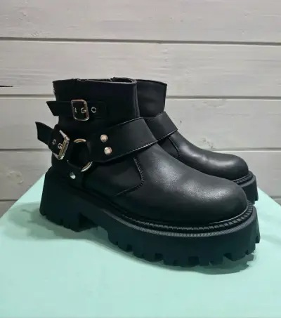 Botines Romano de cuero negro estilo urbano - miniatura 2