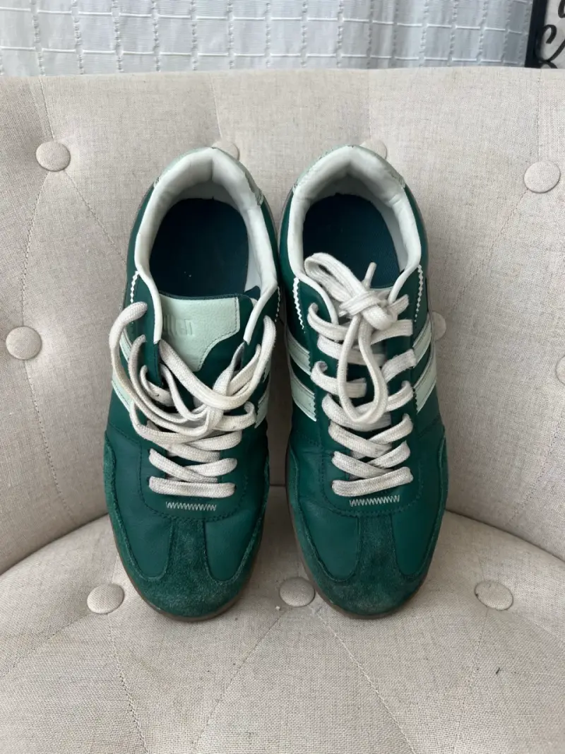 Zapatillas verdes con blancos - 2