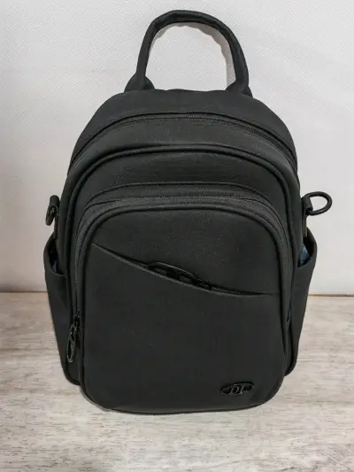 Mochila para dama negra pequeña - miniatura 2