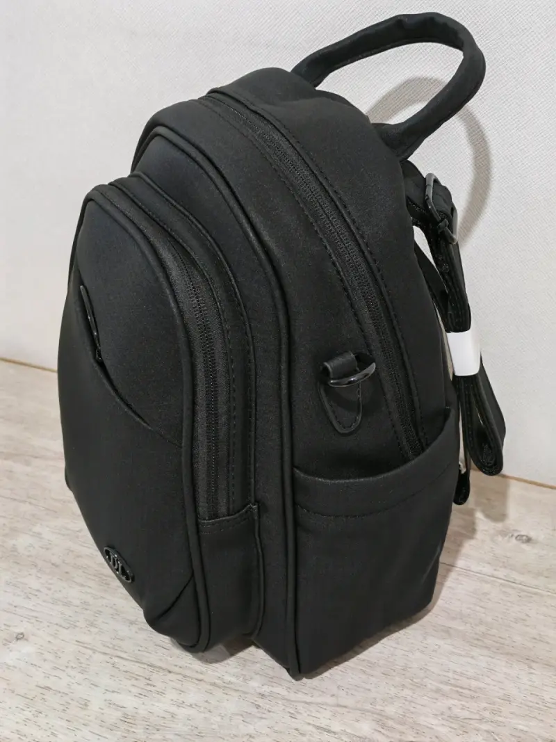 Mochila para dama negra pequeña - 3