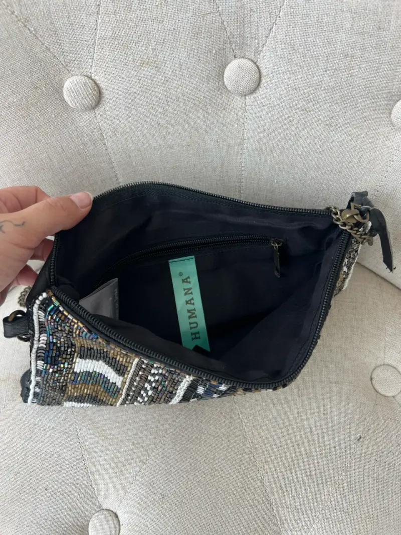 Cartera de mano con lentejuelas y cadena - 3