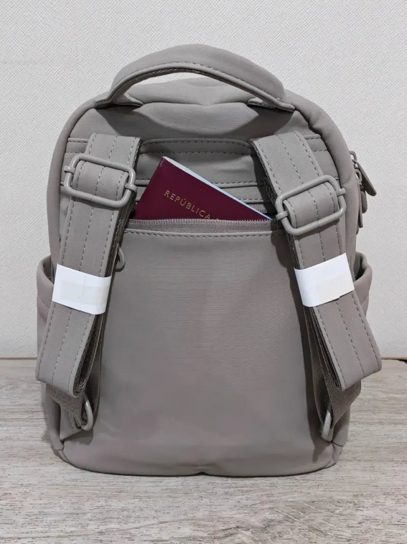 Mochila para dama pequeña gris - 4