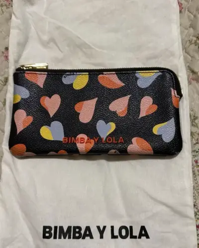 Monedero Bimba y Lola con diseño de corazones - miniatura 1