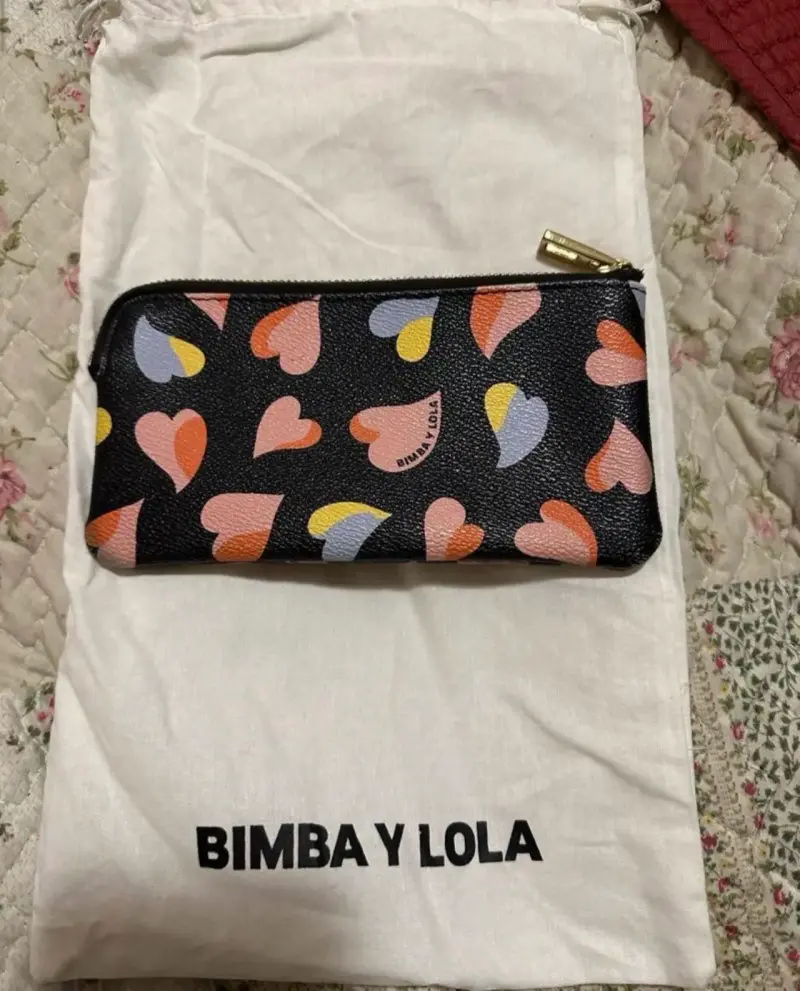 Monedero Bimba y Lola con diseño de corazones - 2