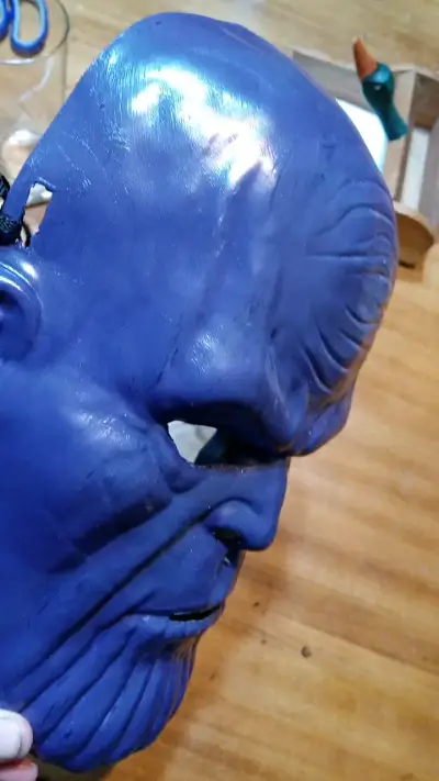 Máscara de disfraz de Thanos - miniatura 3