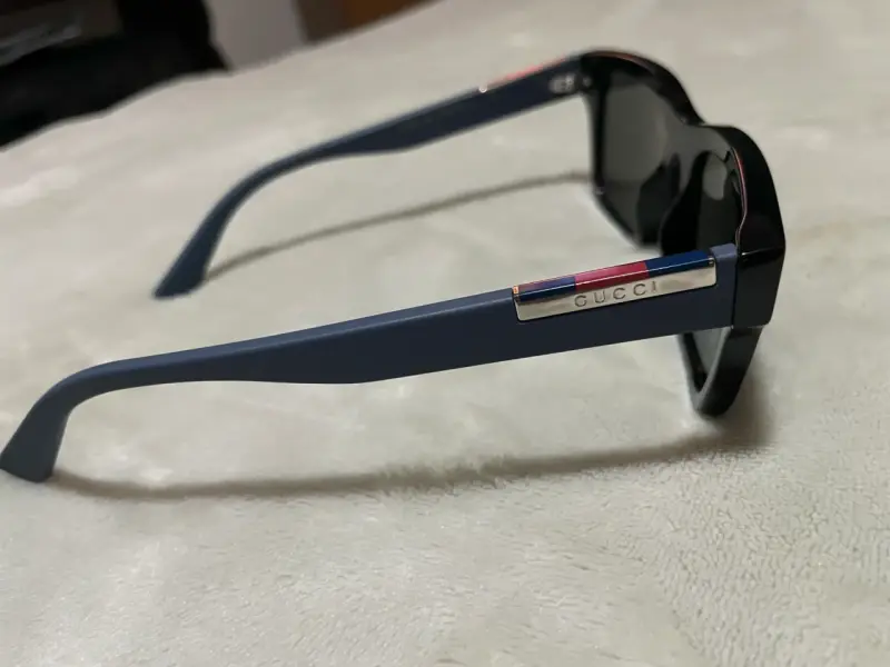 Gafas de sol Gucci con estuche - 2