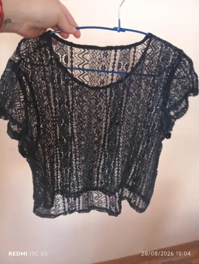 Blusa de encaje negra para mujer - miniatura 1