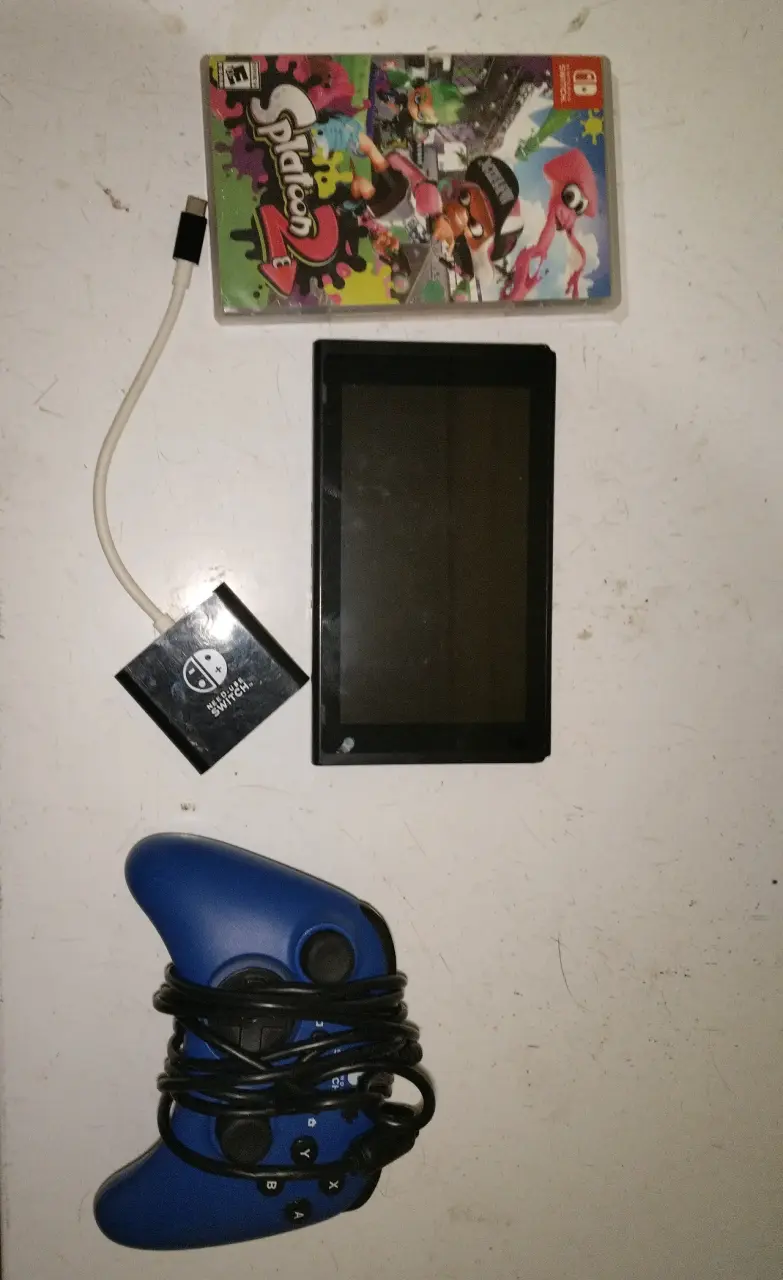 Consola Nintendo Switch con Splatoon 2 y acce