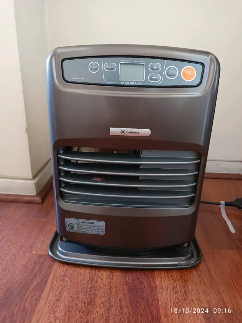 Estufa a kerosene Mademsa MFHK 540PLUS - 5