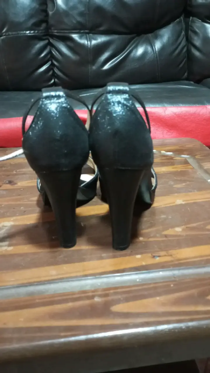 Tacones negros elegantes para mujer - 2