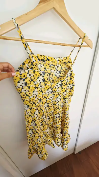 Vestido corto flores - miniatura 2