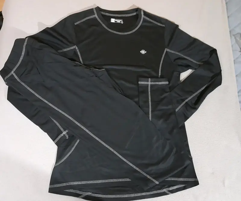 Conjunto primera capa Talla L Nuevo