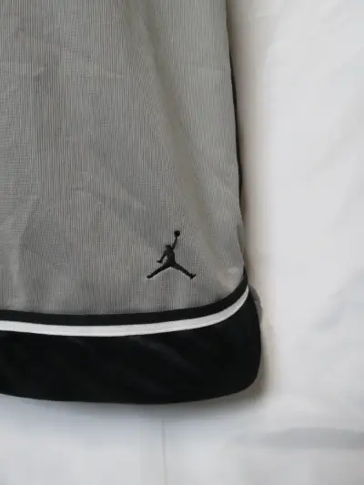 Camiseta Basquetbol Marca Jordan Talla L - XL - miniatura 3