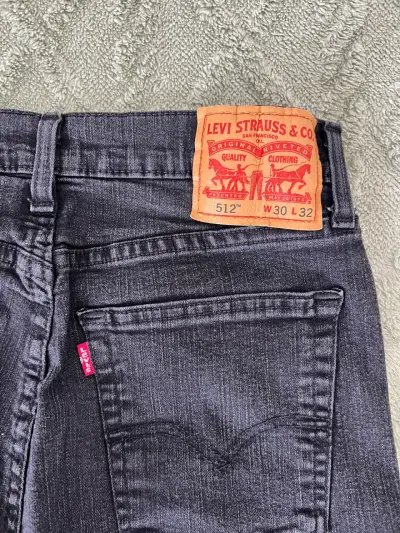 Jeans Levi's 512 Slim Taper Hombre Negro - miniatura 3