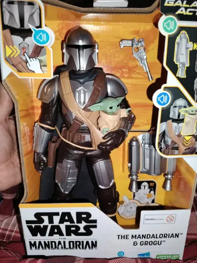 Figura interactiva The Mandalorian y Grogu - miniatura 1