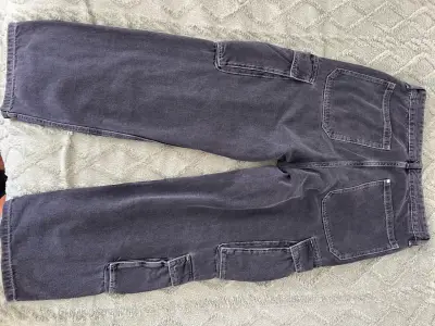 Pantalones cargo gris oscuro H&M Loose - miniatura 2