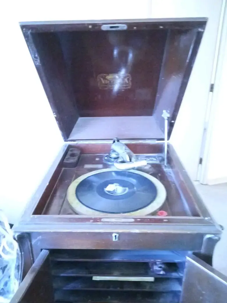 Gramófono Victor Victrola antiguo de madera - 3