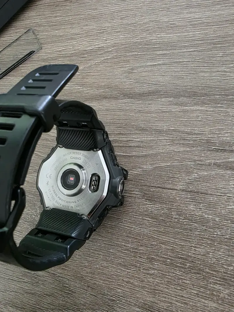 Reloj Casio G-Shock Solar Negro con Cargador - 5