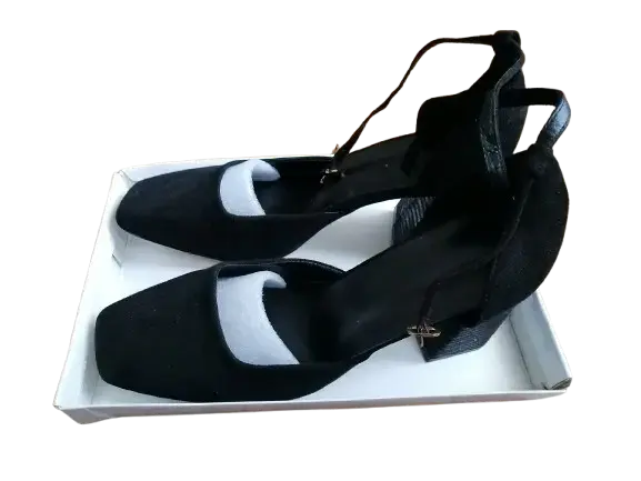 Zapatos de Tacón Alto Negros Elegantes - 1