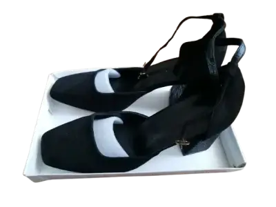 Zapatos de Tacón Alto Negros Elegantes - miniatura 1