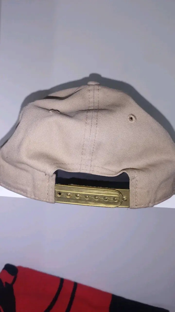 Gorra beige New Era 9Fifty con logo C - 4