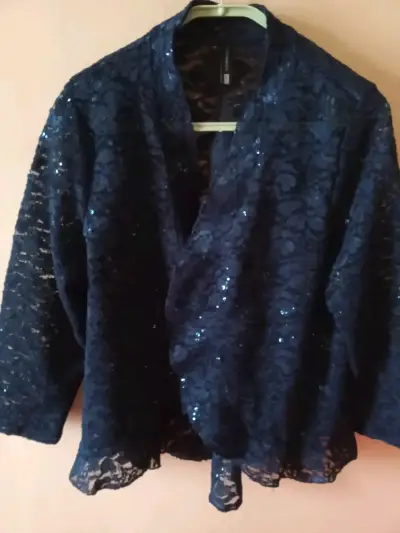 Chaqueta de Encaje Azul con Lentejuelas - miniatura 2