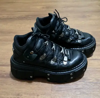 Zapatillas punk mujer - miniatura 1
