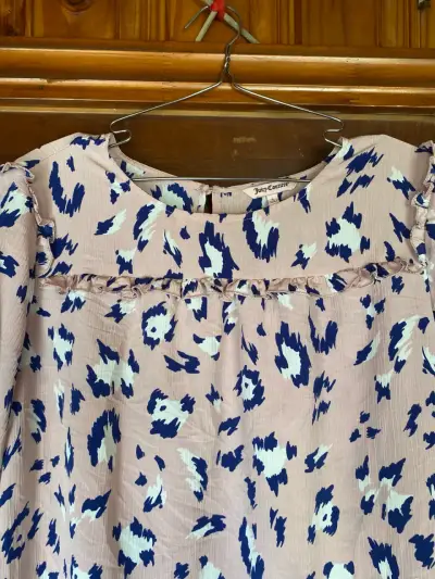 Blusa manga 3/4 de mujer, marca Juicy Couture - miniatura 2
