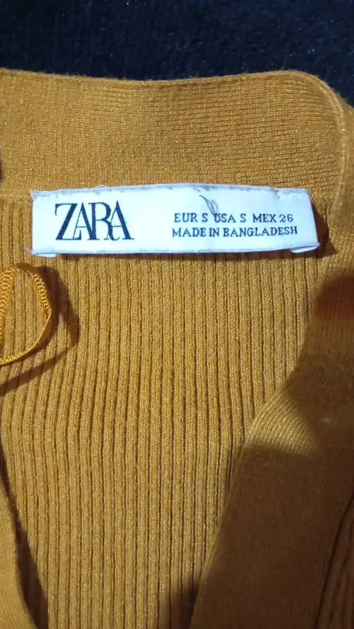 Cardigan mostaza Zara para mujer